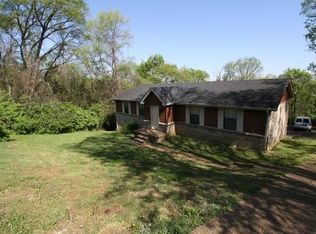 545 Moncrief Ave #B, Goodlettsville, TN 37072