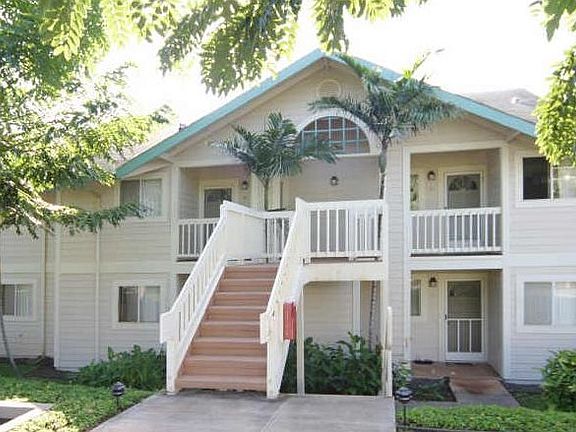 Ground floor unit (front right)