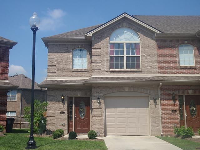1st image of 307 Broadleaf Ln