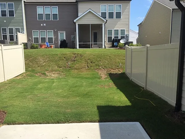 1046 Laceflower Dr — Photo 12