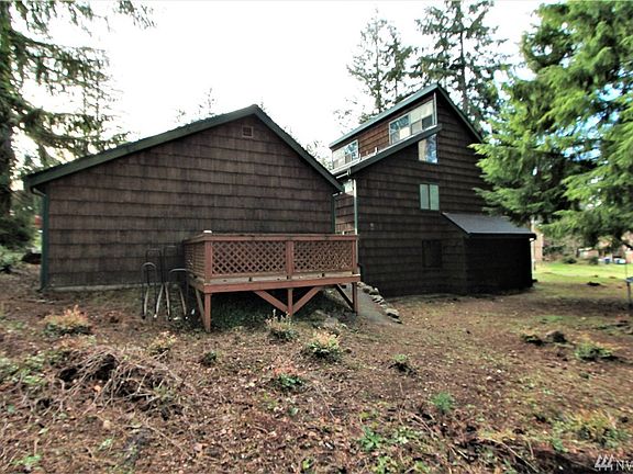 3rd image of 580 E Twanoh Falls Dr