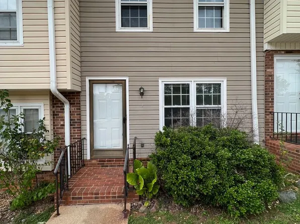 301 E Lake Dr APT 3, Mocksville, NC 27028