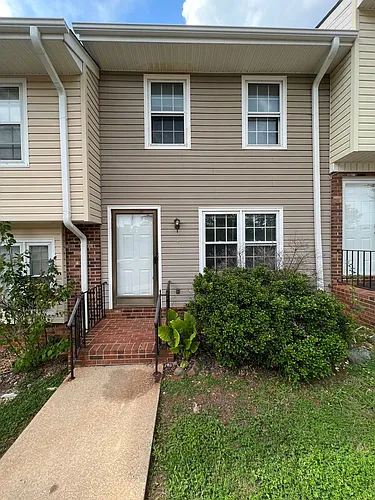 301 E Lake Dr #3 Photo 1