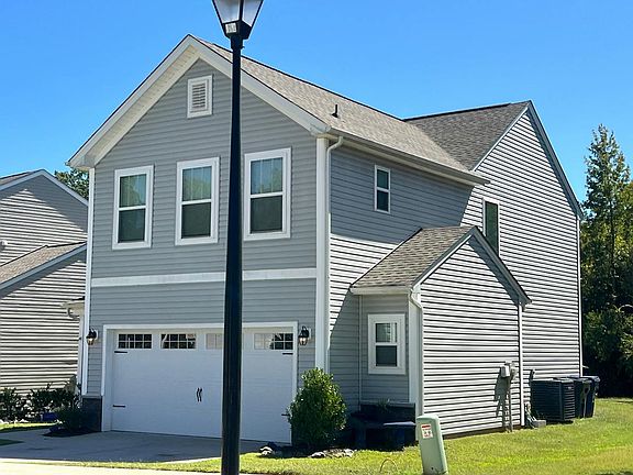 2nd image of 5018 Arbordale Way