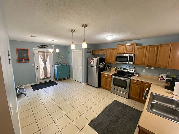 2nd image of 5241 Kervin Rd
