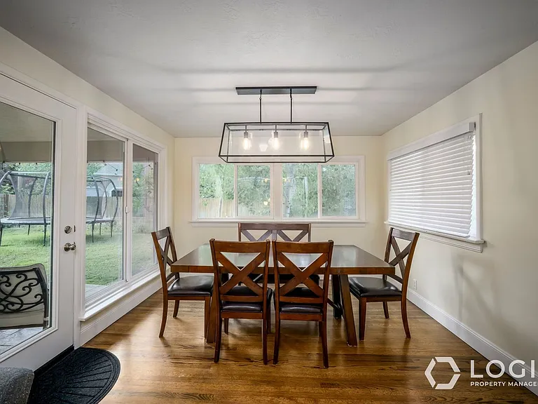3760 E Millstream Dr — Photo 8