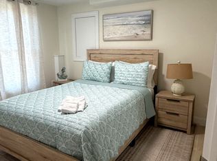 9 Mimosa Cir, Plymouth, MA 02360