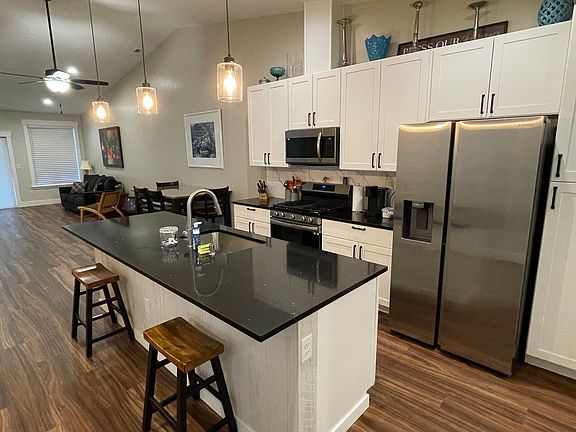 3rd image of 10717 E Grace Ave #0