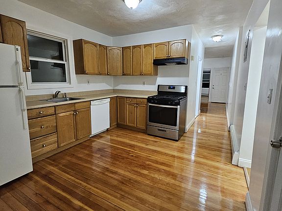 5th image of 455 Washington St #3-4