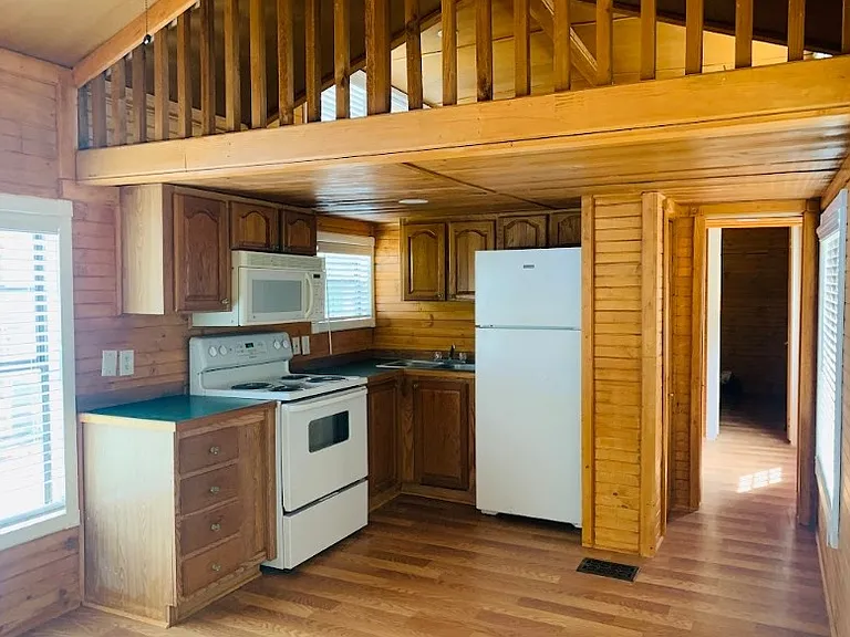 11904 Green Grove Dr — Photo 1