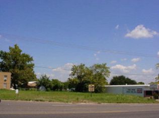 706 W Corsicana St, Athens, TX 75751