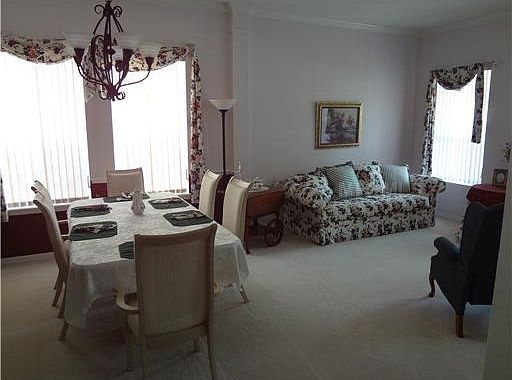 4th image of 115 Ivydale Manor Dr