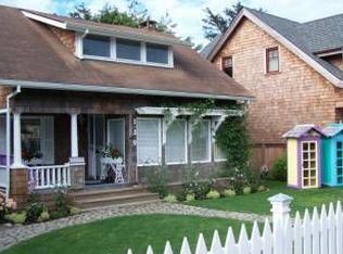 139 W Adams St, Cannon Beach, OR 97110
