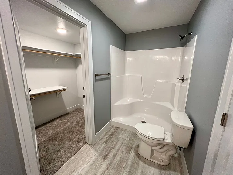 4647 Pierce Dr — Photo 20