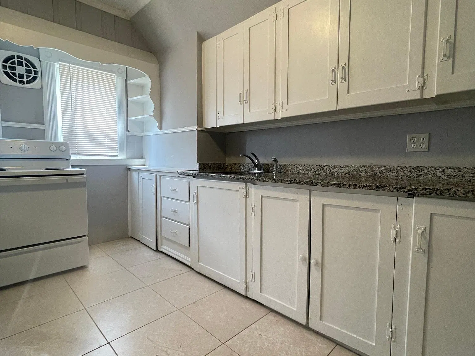 2 bed, $1,725 — Photo 3