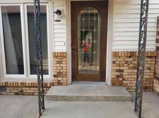 1114 Sandflower Rd, North Platte, NE 69101