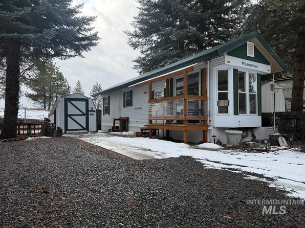 F 13th St, Cascade, ID 83611