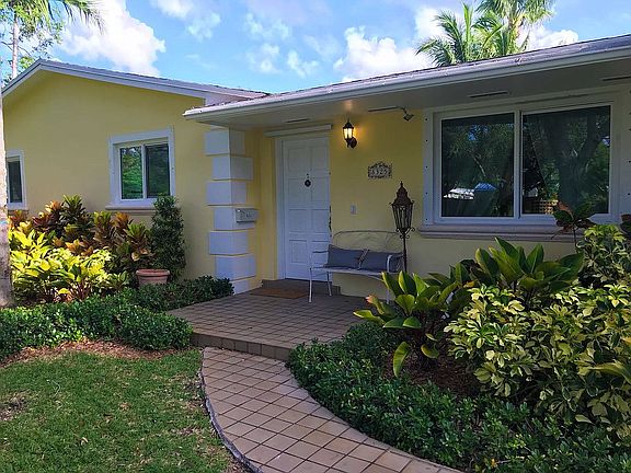 2nd image of 8325 SW 163rd St