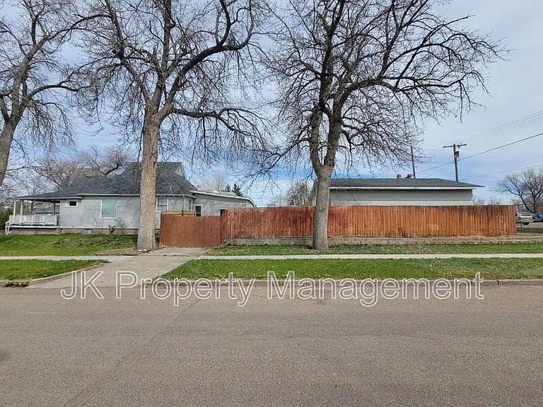 1600 7th Ave N — Photo 3