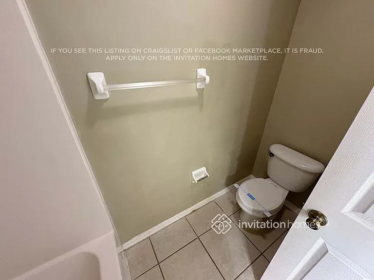 908 Biscayne Dr — Photo 12