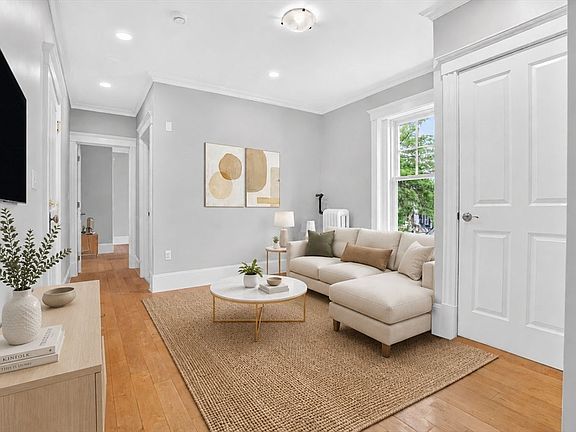 2nd image of 55 Magazine St APT 28