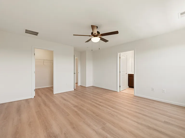 174 Trout Lily Dr — Photo 2