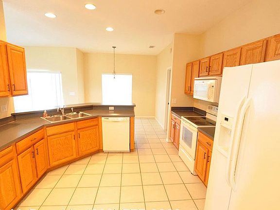 5th image of 3461 Longview Ln