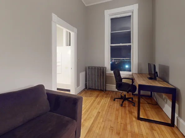 101 Main St APT 16, Keene, NH 03431