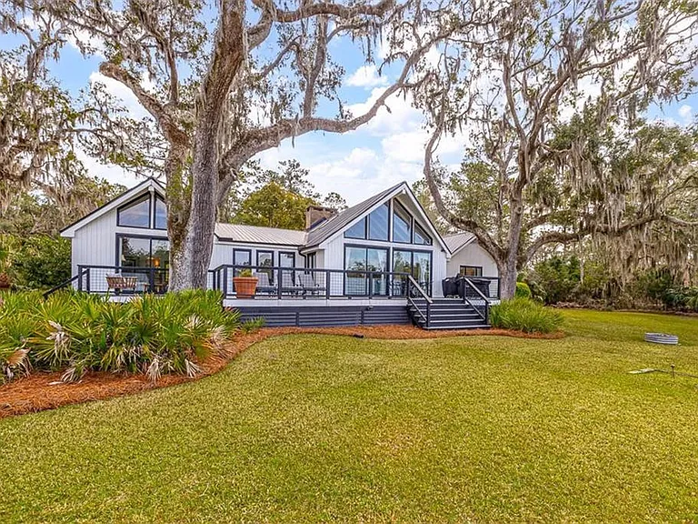 6201 Frederica Rd — Photo 93