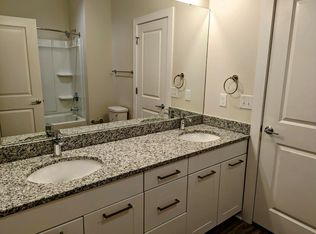 6014 Wrightsville Ave #202, Wilmington, NC 28403