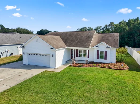 223 Dempsey Dr., Loris, SC 29569