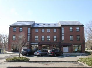 22 Durham Rd APT B-1, Madison, CT 06443