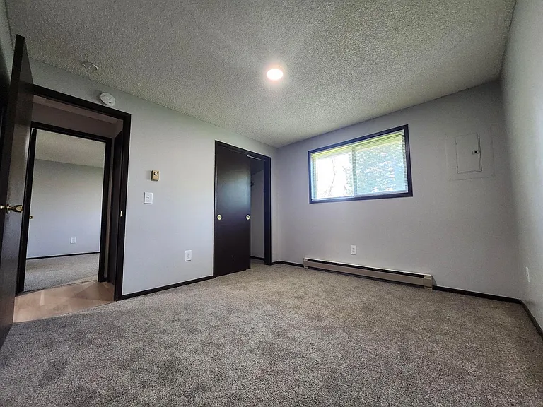 12210-12218 E Lenora Dr — Photo 20