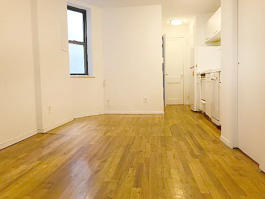 Rented by AJ Clarke | media 5