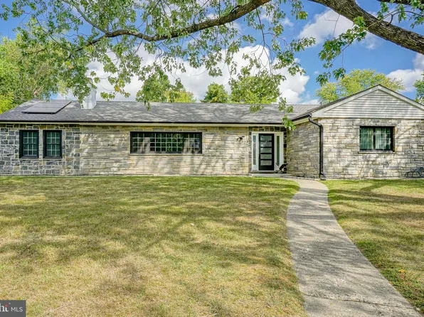 127 Maurer Ave, Laurel Springs, NJ 08021