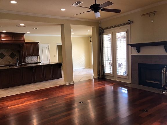 2nd image of 13 Crockett Cir