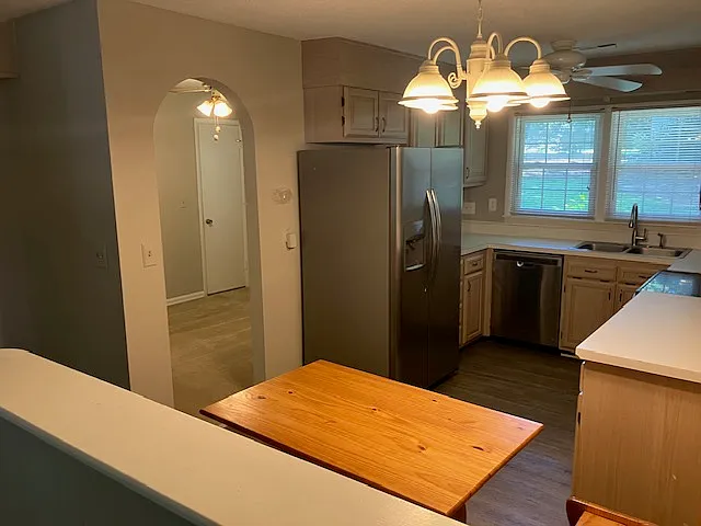 1506 Burwick Rd — Photo 10