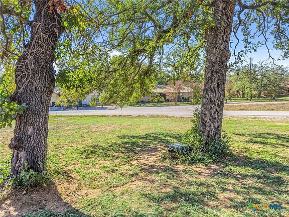 4th image of 2102 Cedar Valley