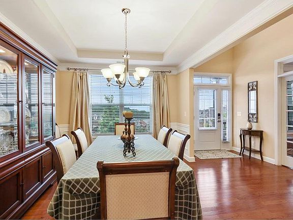 4th image of 4393 Cades Pointe