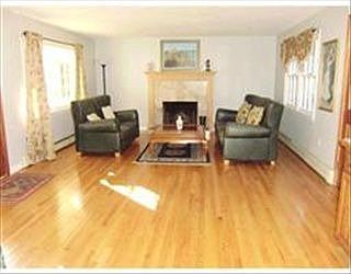 2nd image of 23 Rose Glen Dr