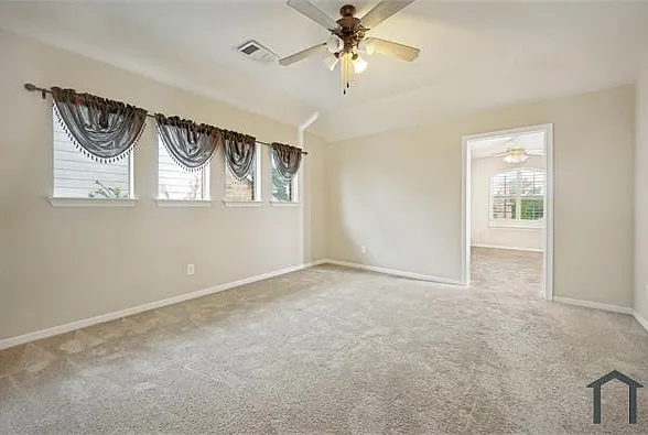 1650 Meadows Ave — Photo 23
