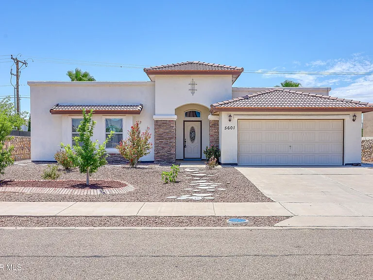 5601 Valley Maple Dr — Photo 1