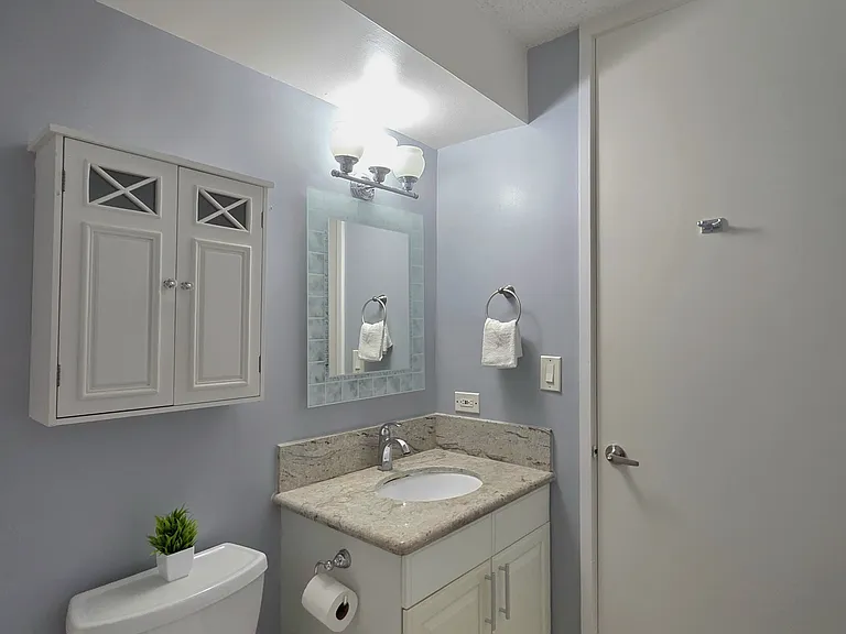 1052 Ala Nanu St — Photo 11