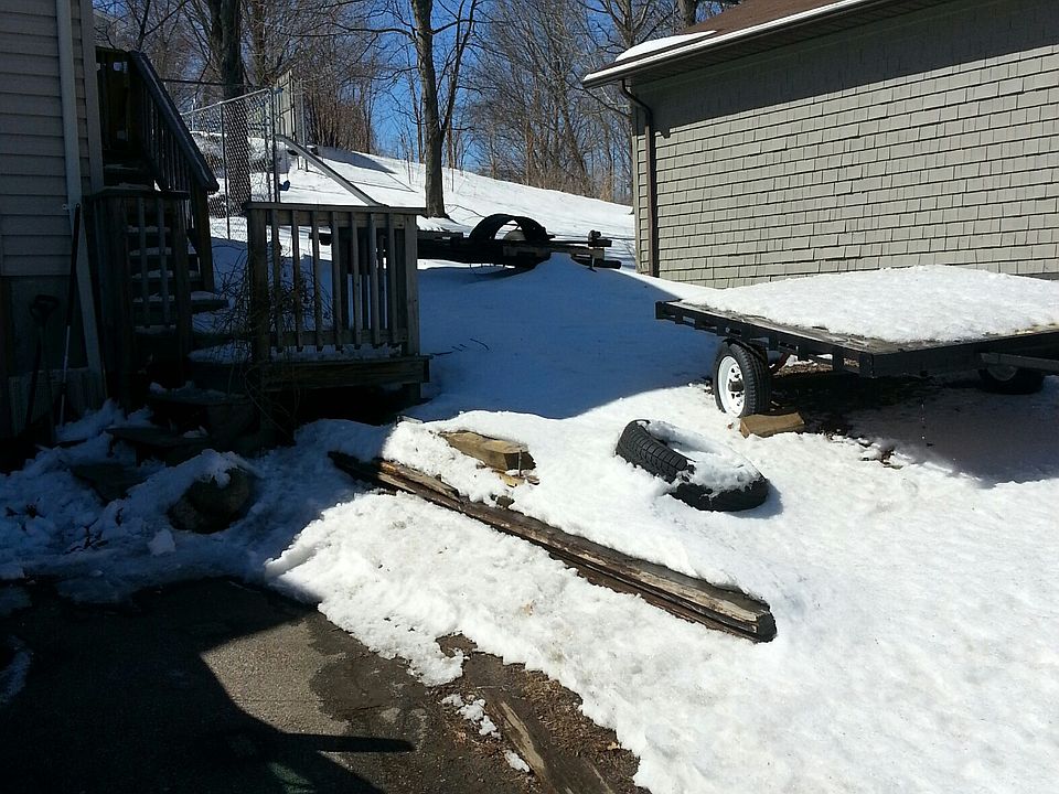 1st image of 112 Bouvier Ave Unit B