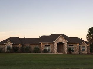 422 Lago Cir, Santa Fe, TX 77517