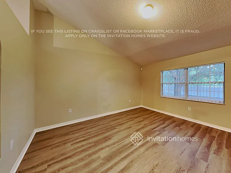 2486 W Moonlight Ln — Photo 12