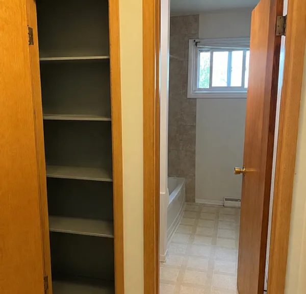 462 Aulneau St #2A — Photo 7