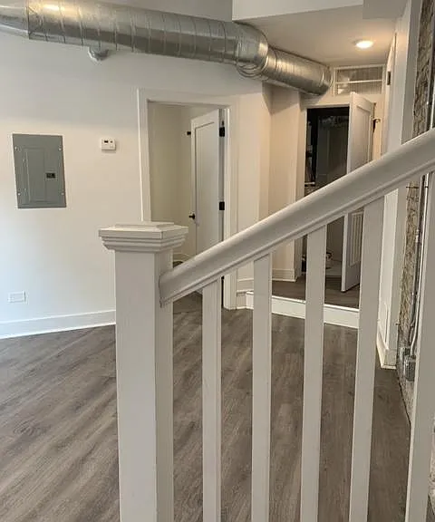 5827 N Ridge Ave #101 — Photo 4