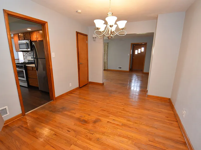 17306 Douglas Rd — Photo 7
