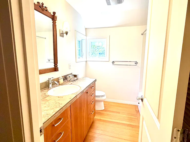 172 Middlecrest Rd — Photo 41
